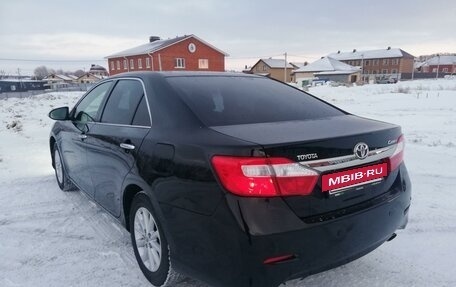 Toyota Camry, 2011 год, 2 169 000 рублей, 6 фотография