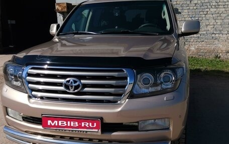 Toyota Land Cruiser 200, 2008 год, 2 999 999 рублей, 2 фотография