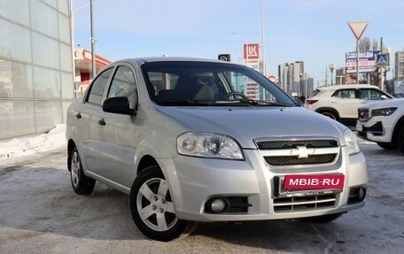 Chevrolet Aveo III, 2011 год, 500 000 рублей, 3 фотография