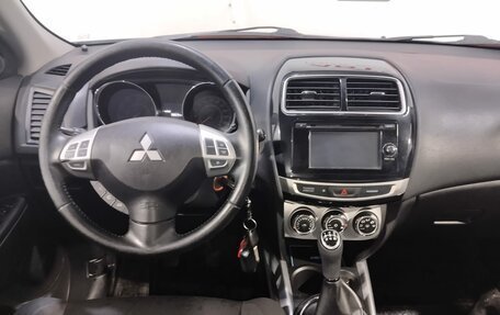 Mitsubishi ASX I рестайлинг, 2010 год, 952 000 рублей, 9 фотография