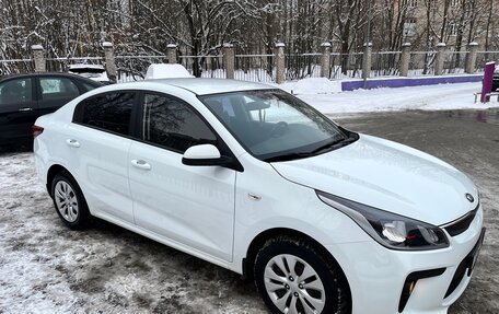 KIA Rio IV, 2018 год, 1 500 000 рублей, 11 фотография