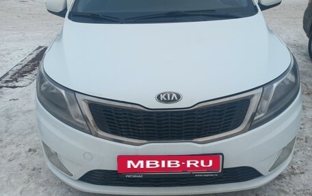 KIA Rio III рестайлинг, 2013 год, 799 999 рублей, 3 фотография