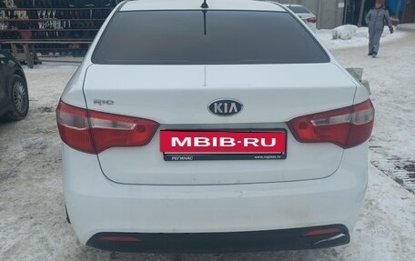 KIA Rio III рестайлинг, 2013 год, 799 999 рублей, 5 фотография