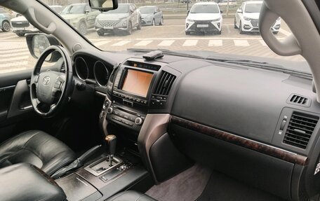 Toyota Land Cruiser 200, 2011 год, 3 690 000 рублей, 17 фотография