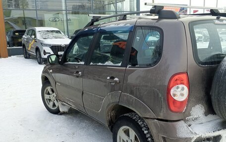 Chevrolet Niva I рестайлинг, 2014 год, 560 000 рублей, 6 фотография