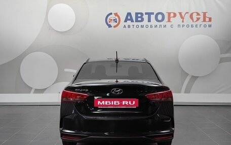 Hyundai Solaris II рестайлинг, 2021 год, 1 699 000 рублей, 4 фотография