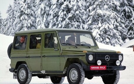 Mercedes-Benz G-Класс W463 рестайлинг _ii, 1990 год, 1 500 000 рублей, 1 фотография