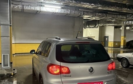 Volkswagen Tiguan I, 2010 год, 1 000 000 рублей, 23 фотография