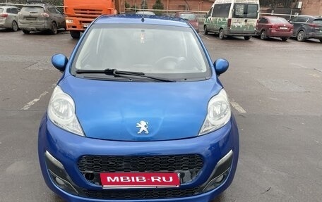 Peugeot 107 I рестайлинг, 2013 год, 469 000 рублей, 5 фотография