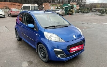 Peugeot 107 I рестайлинг, 2013 год, 469 000 рублей, 2 фотография