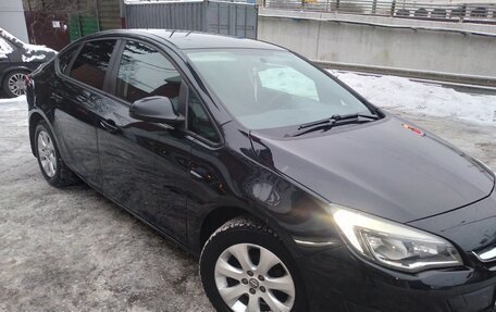 Opel Astra J, 2014 год, 1 150 000 рублей, 3 фотография