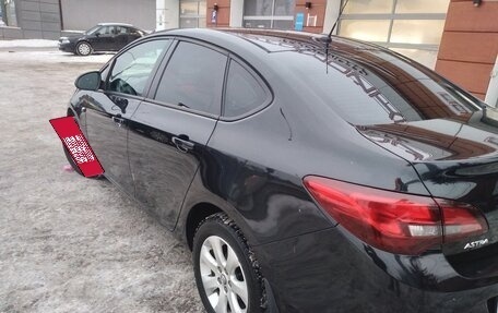 Opel Astra J, 2014 год, 1 150 000 рублей, 8 фотография