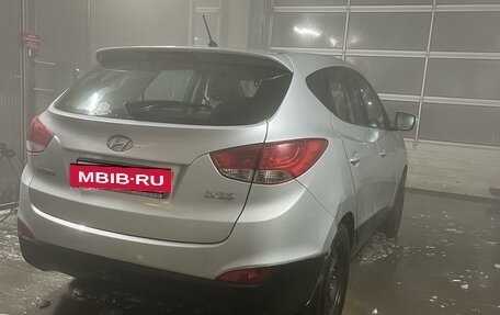 Hyundai ix35 I рестайлинг, 2013 год, 1 280 000 рублей, 10 фотография