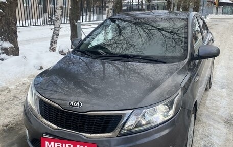 KIA Rio III рестайлинг, 2014 год, 1 300 000 рублей, 17 фотография