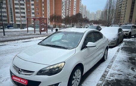 Opel Astra J, 2013 год, 750 000 рублей, 5 фотография