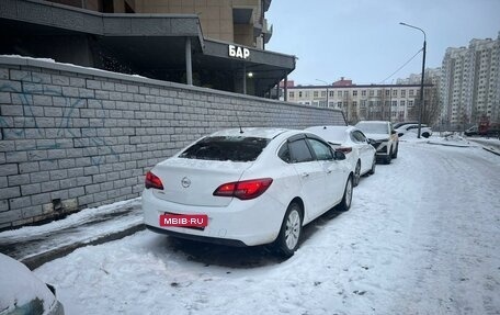 Opel Astra J, 2013 год, 750 000 рублей, 4 фотография