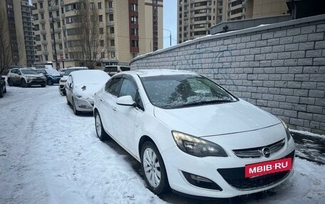 Opel Astra J, 2013 год, 750 000 рублей, 7 фотография