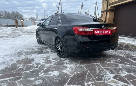 Toyota Camry, 2013 год, 1 700 000 рублей, 4 фотография