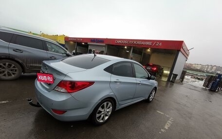 Hyundai Solaris II рестайлинг, 2011 год, 650 000 рублей, 4 фотография