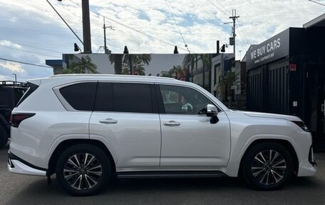 Lexus LX, 2023 год, 17 115 000 рублей, 5 фотография