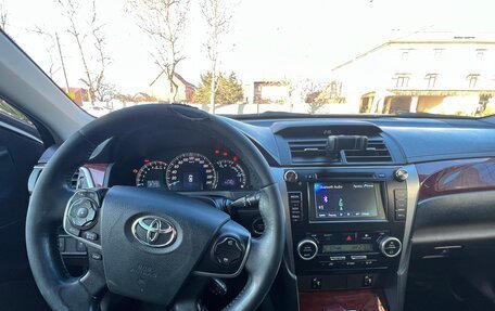 Toyota Camry, 2013 год, 1 400 000 рублей, 14 фотография