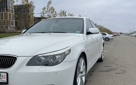 BMW 5 серия, 2008 год, 1 870 000 рублей, 1 фотография