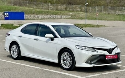 Toyota Camry, 2018 год, 3 170 000 рублей, 1 фотография