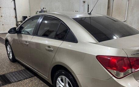 Chevrolet Cruze II, 2012 год, 850 000 рублей, 3 фотография