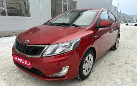 KIA Rio III рестайлинг, 2014 год, 920 000 рублей, 1 фотография