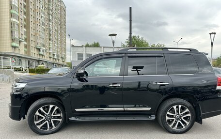 Toyota Land Cruiser 200, 2019 год, 9 650 000 рублей, 5 фотография