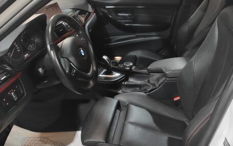 BMW 3 серия, 2013 год, 2 200 000 рублей, 11 фотография