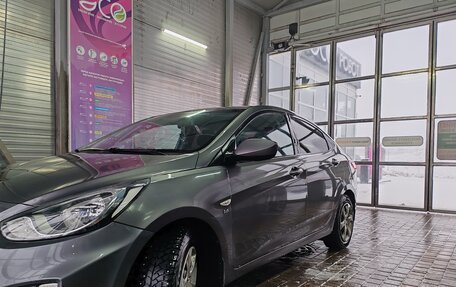 Hyundai Solaris II рестайлинг, 2014 год, 835 000 рублей, 5 фотография