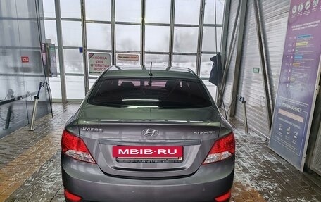 Hyundai Solaris II рестайлинг, 2014 год, 835 000 рублей, 16 фотография