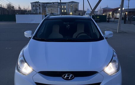 Hyundai ix35 I рестайлинг, 2012 год, 1 550 000 рублей, 2 фотография