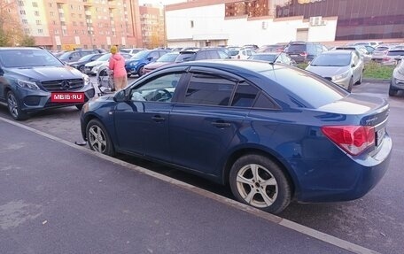 Chevrolet Cruze II, 2011 год, 600 000 рублей, 6 фотография