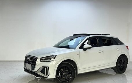 Audi Q2 I, 2022 год, 2 400 000 рублей, 1 фотография