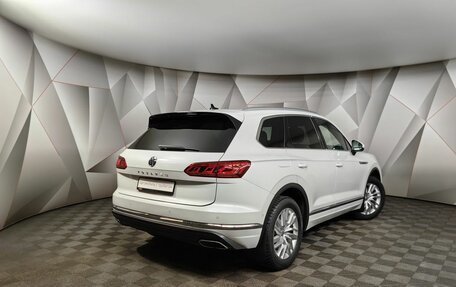 Volkswagen Touareg III, 2021 год, 6 880 000 рублей, 2 фотография