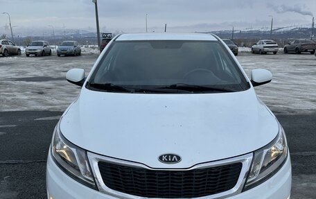 KIA Rio III рестайлинг, 2014 год, 885 000 рублей, 2 фотография