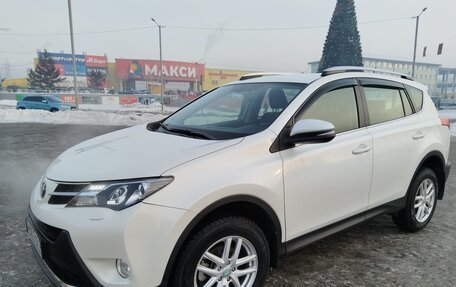 Toyota RAV4, 2014 год, 2 400 000 рублей, 3 фотография