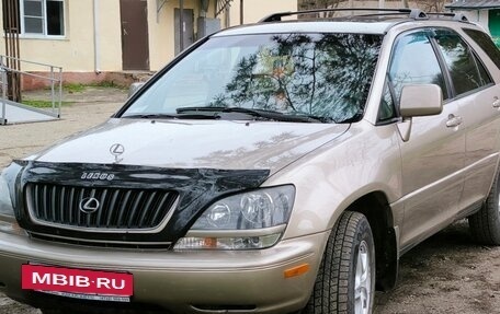 Lexus RX IV рестайлинг, 2000 год, 970 000 рублей, 9 фотография