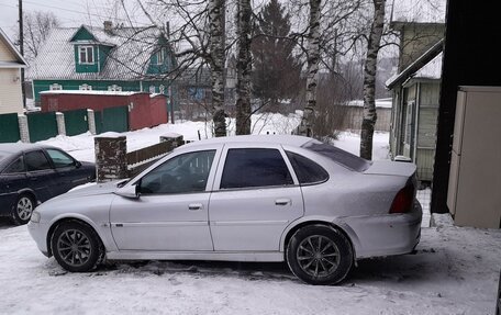 Opel Vectra B рестайлинг, 2000 год, 200 000 рублей, 3 фотография