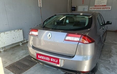 Renault Laguna III рестайлинг, 2010 год, 800 000 рублей, 3 фотография