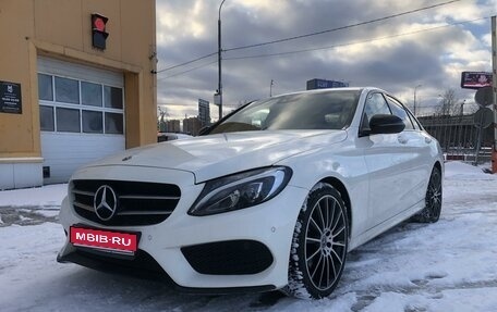 Mercedes-Benz C-Класс, 2017 год, 3 050 000 рублей, 1 фотография