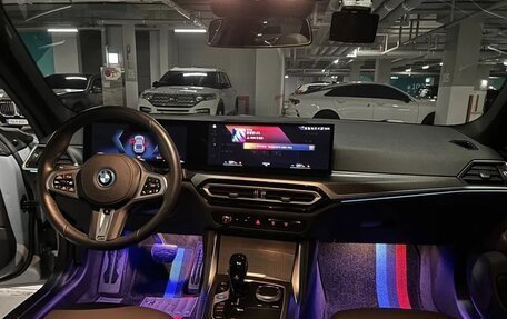 BMW i4, 2022 год, 5 600 000 рублей, 9 фотография