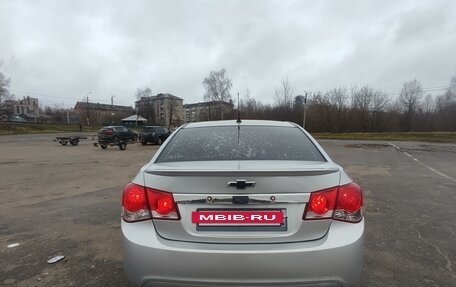 Chevrolet Cruze II, 2011 год, 620 000 рублей, 6 фотография