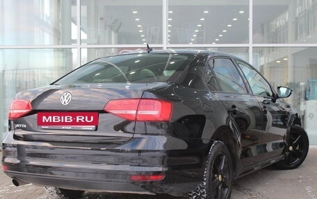 Volkswagen Jetta VI, 2015 год, 1 050 000 рублей, 2 фотография