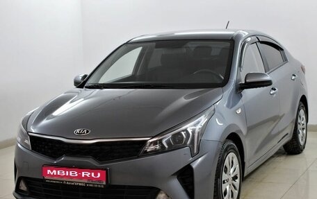 KIA Rio IV, 2020 год, 1 800 000 рублей, 1 фотография