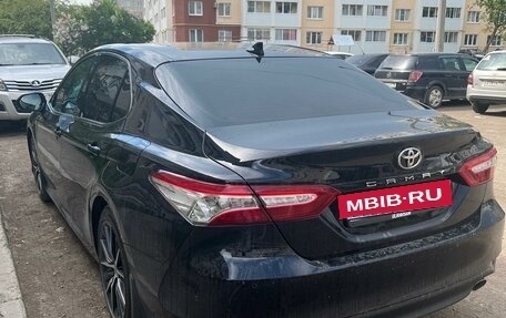 Toyota Camry, 2021 год, 4 250 000 рублей, 12 фотография