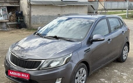 KIA Rio III рестайлинг, 2014 год, 670 000 рублей, 2 фотография