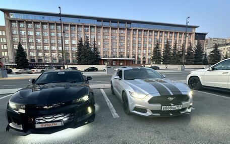 Chevrolet Camaro VI, 2018 год, 2 000 000 рублей, 4 фотография